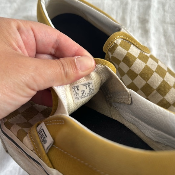 Checkered Vans - Picture 5 of 5